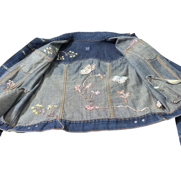 Gap Boho Embroidered Denim Jacket Size XL Floral Cottage Butterflies Indie Y2K - Picture 4 of 10